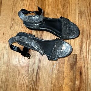 Snake skin/black platform sandals